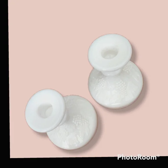 Vintage Milk Glass Candlestick Holders Harvest Grape Matching Set Rustic Decor - Picture 8 of 9